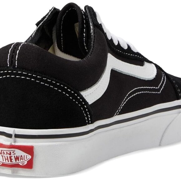 Vans Mens Old Skool Classic Shoes